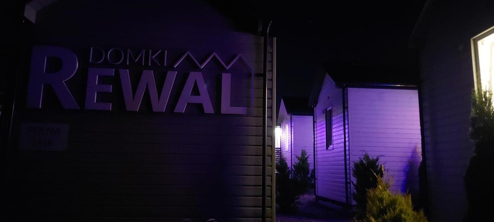 Domki Reval Rewal Eksteriør billede